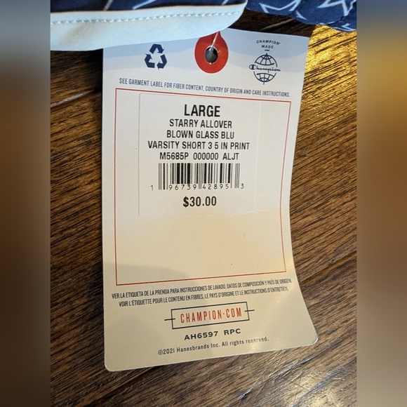 NWT stars Champion Women's Print lined Shorts Size L - Picture 3 of 15